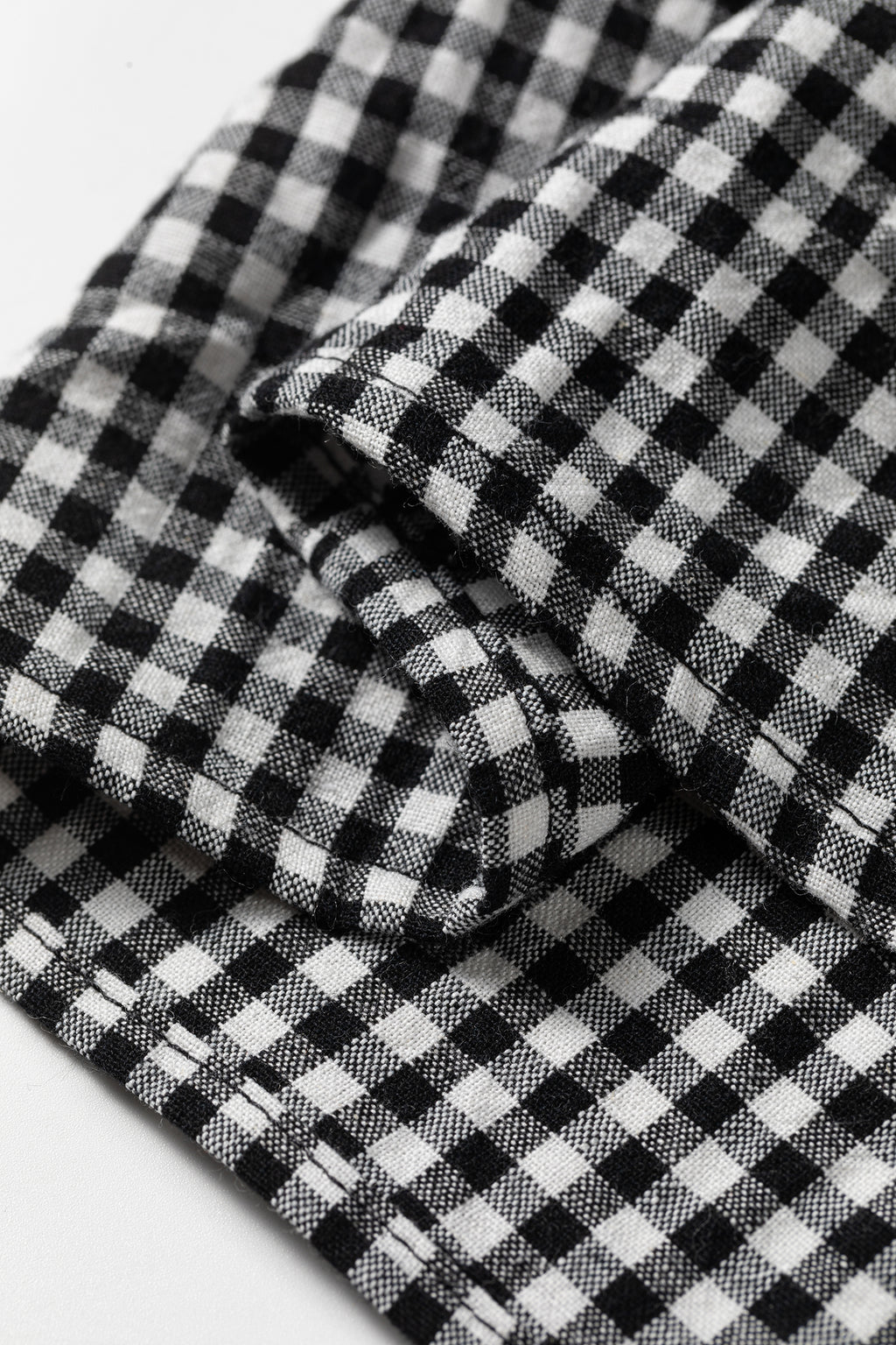 Black Plaid Shirred Cuff Long Sleeve Round Neck Blouse