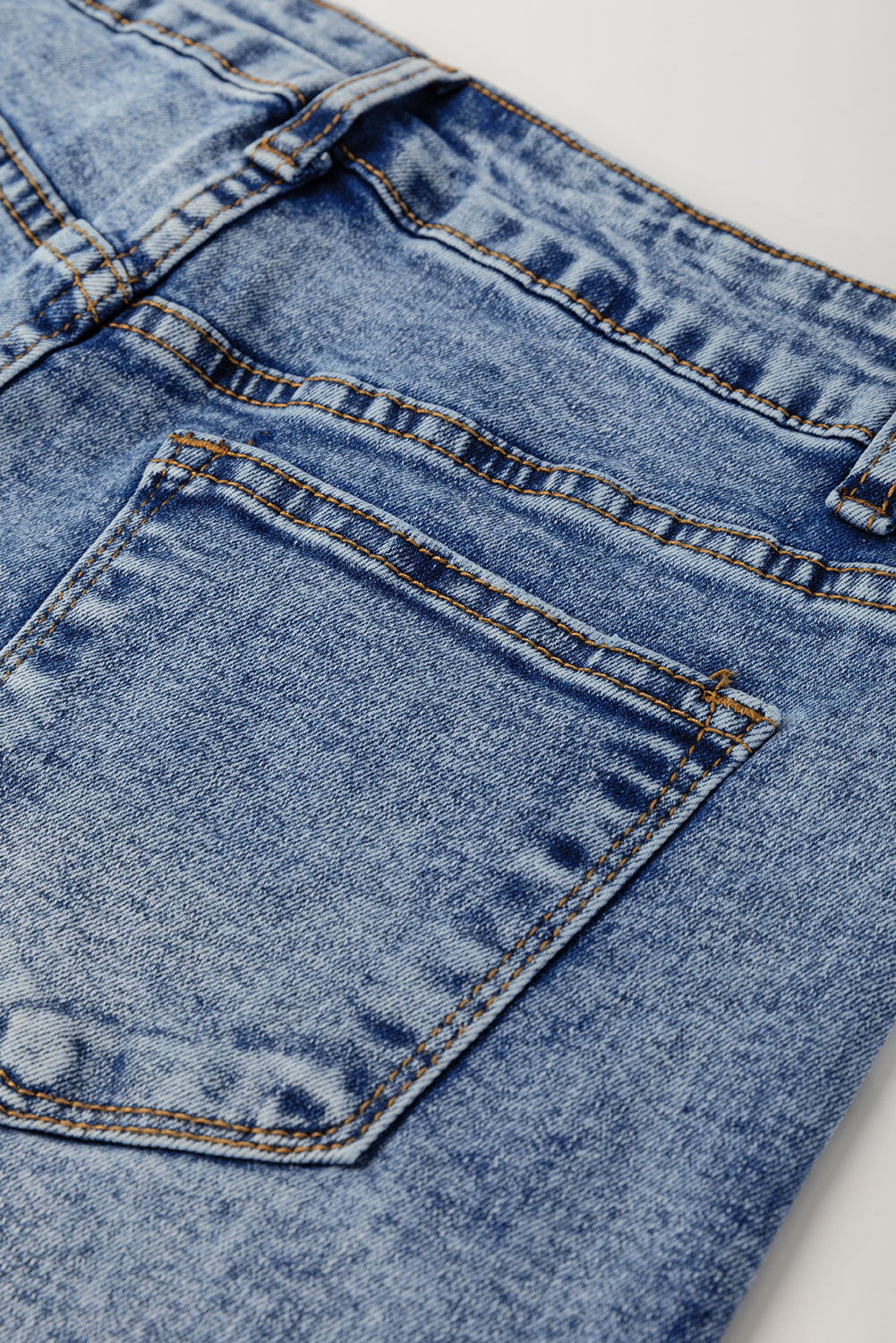 Myosotis Center Seam Straight High Waist Jeans